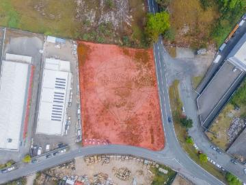 Terreno à venda em Felgueiras
