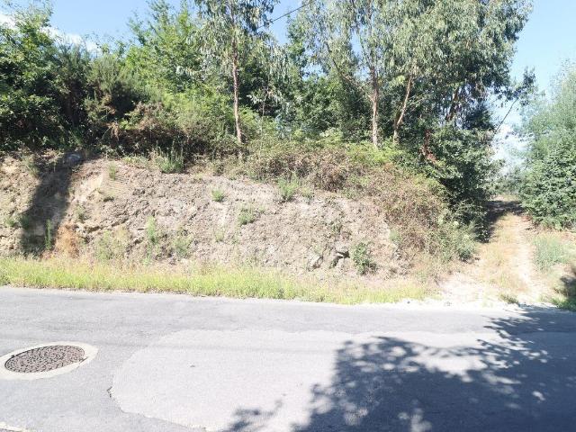 Terreno à venda em Felgueiras