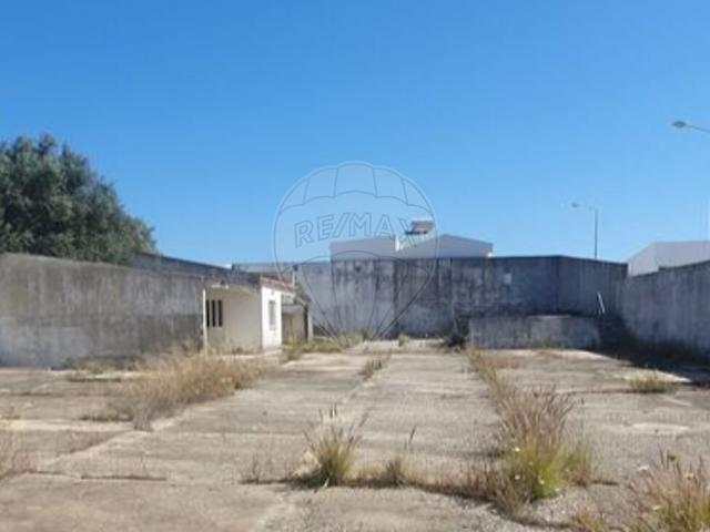 Terreno à venda em Ferreiras, Albufeira RE/MAX Portugal
