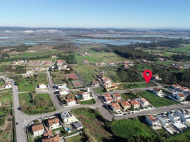 Terreno à venda em Figueira da Foz