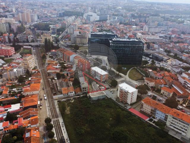 Terreno à venda em Francos
