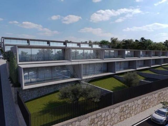 Terreno à venda em Frazão Arreigada, Paços de Ferreira RE/MAX Portugal