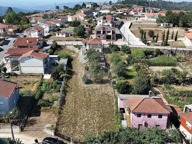 Terreno à venda em Freixo de Cima e de Baixo, Amarante RE/MAX Portugal
