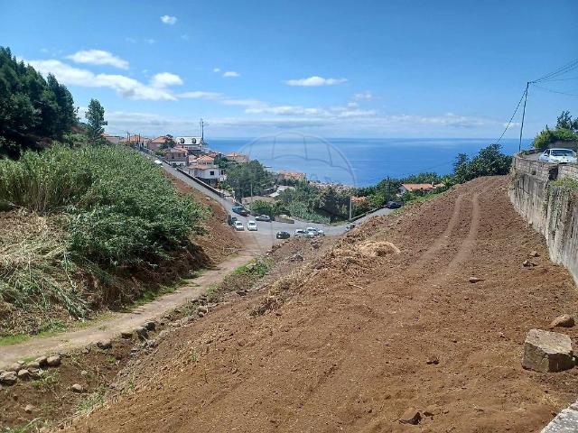 Terreno à venda em Funchal