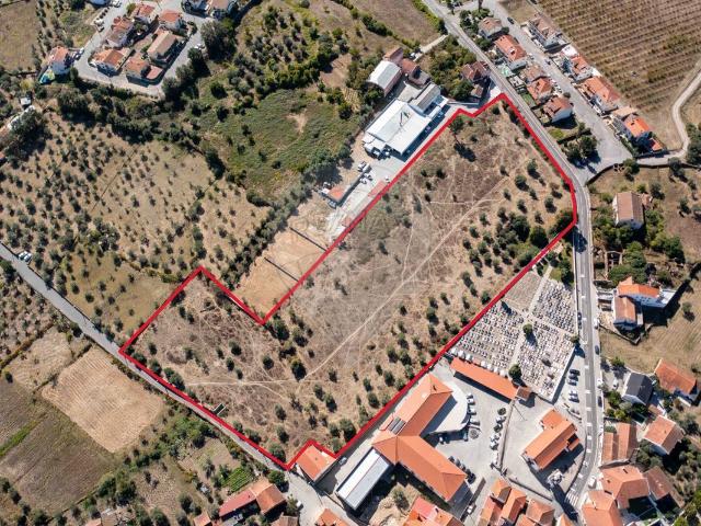 Terreno à venda em Fundão