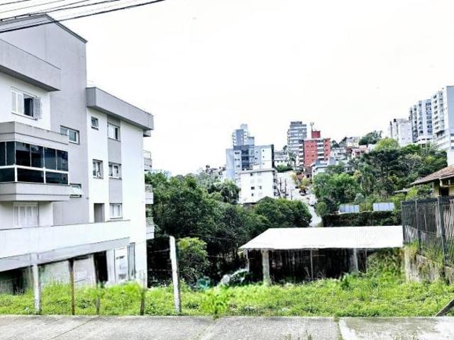 Terreno à venda em Humaitá