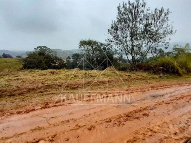 Terreno á Venda em Igaratá A.U 1.040m²