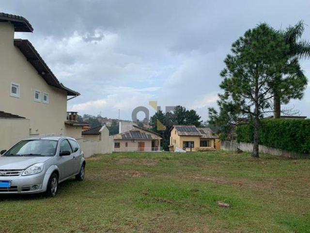 Terreno à venda em Jandira