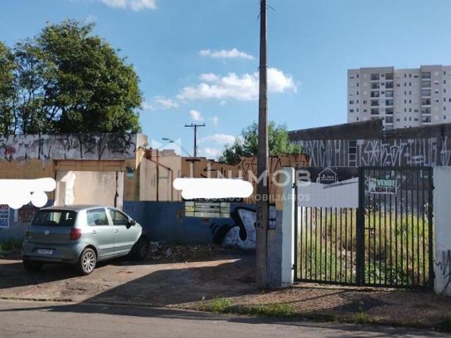 terreno à venda em Jardim Chapadão