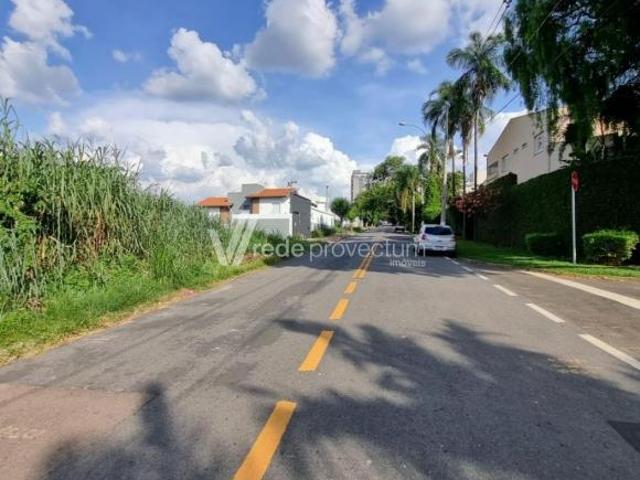 terreno à venda em Jardim Itamarati