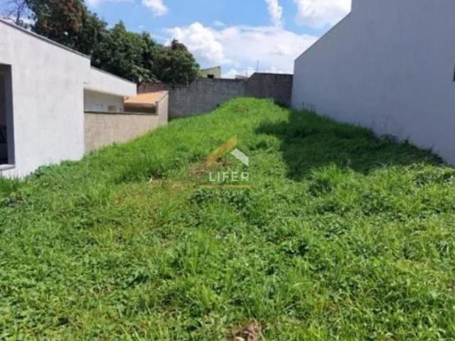 terreno à venda em Jardim Itapoan