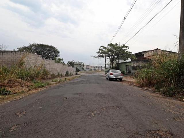 terreno à venda em Jardim Itatinga