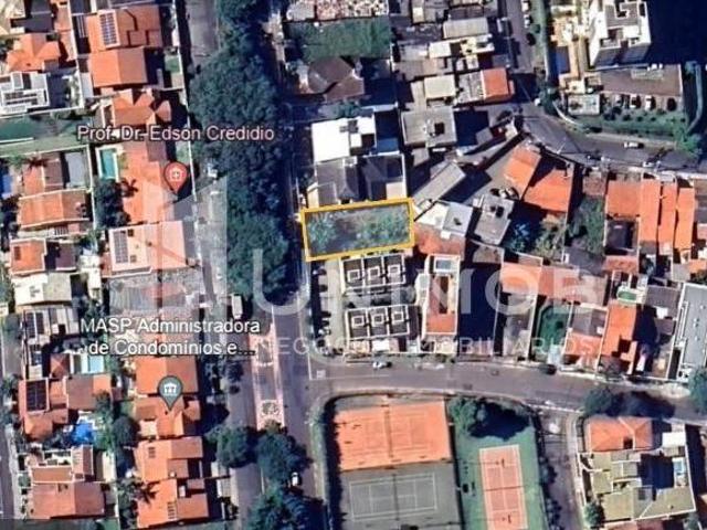 terreno à venda em Jardim Paraíso