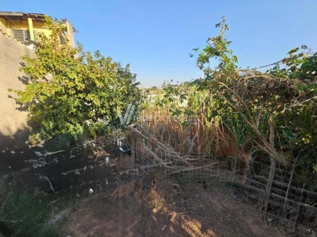 terreno à venda em Jardim Santana