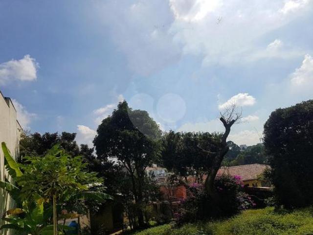 Terreno à venda em Jardim umuarama SP