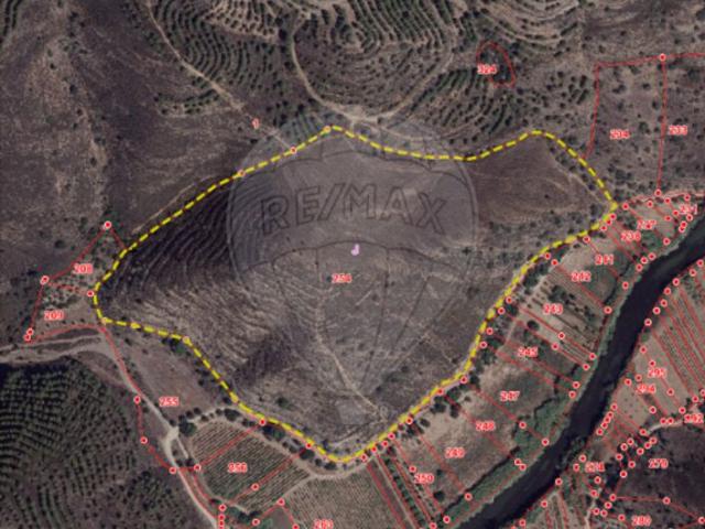 Terreno à venda em Odeleite, Castro Marim RE/MAX Portugal