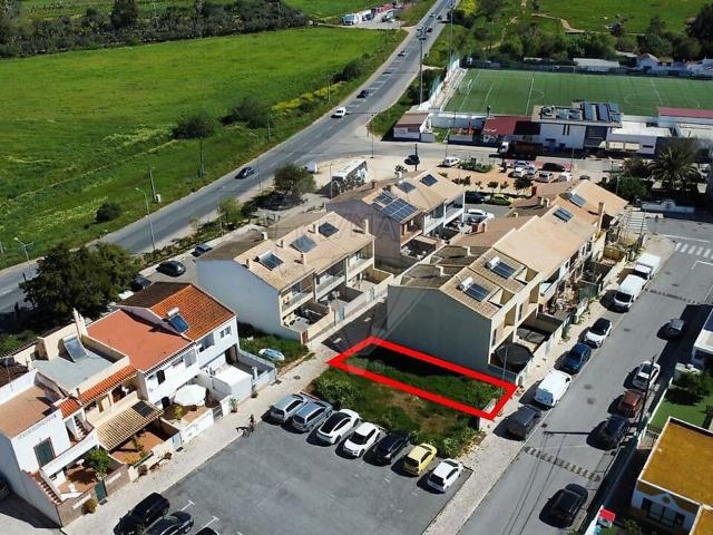 Terreno à venda em Odiáxere, Lagos RE/MAX Portugal