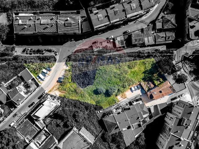 Terreno à venda em Odivelas