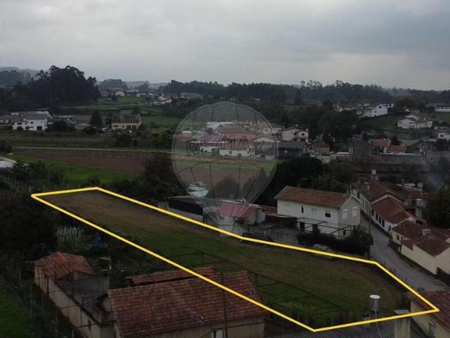 Terreno à venda em Oliveira de Azeméis