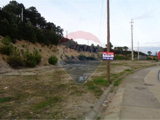 Terreno à venda em Outeiro Seco, Chaves RE/MAX Portugal