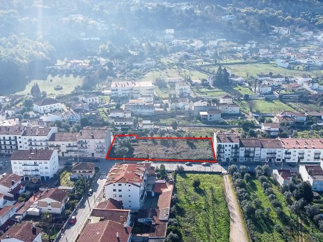 Terreno à venda em Lousã