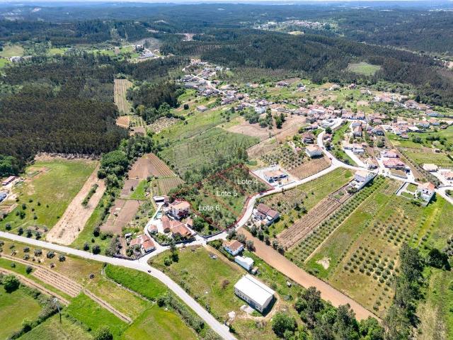 Terreno à venda em Lousőes
