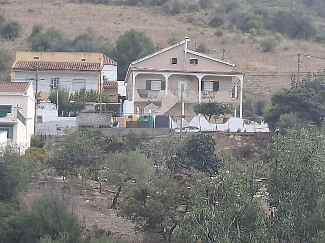 Terreno à venda em Lousa, Loures RE/MAX Portugal