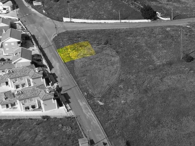 Terreno à venda em Loures, Loures RE/MAX Portugal
