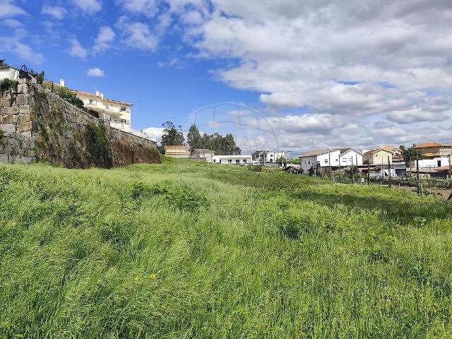Terreno à venda em Lodares, Lousada RE/MAX Portugal