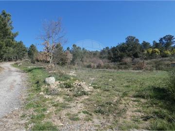 Terreno à venda em Lamego