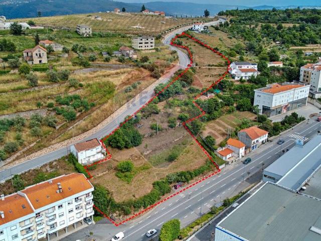 Terreno à venda em Lamego Almacave e Sé, Lamego RE/MAX Portugal