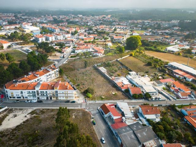 Terreno à venda em Lameira