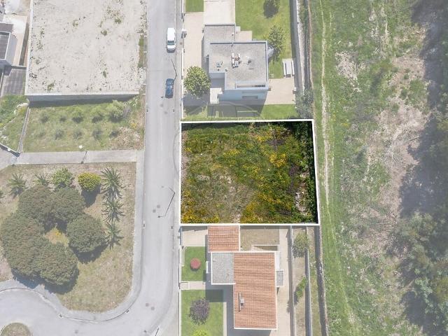 Terreno à venda em Lanhoso, Póvoa de Lanhoso RE/MAX Portugal