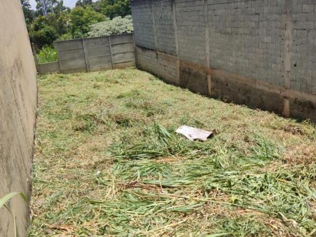 Terreno à venda em Laranjeiras na Rua Alcides Banhe