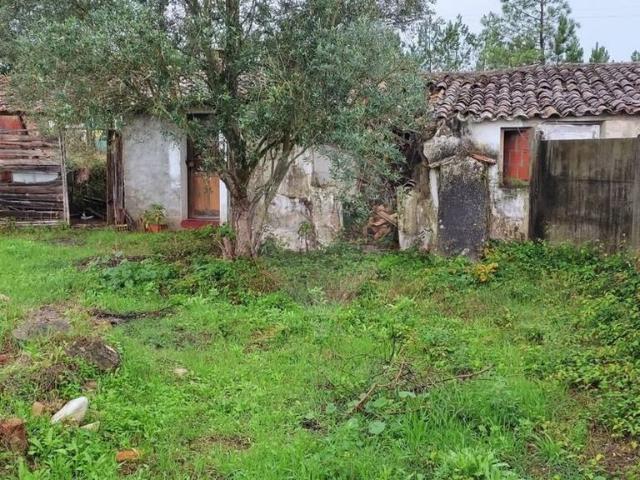 Terreno à venda em Leiria
