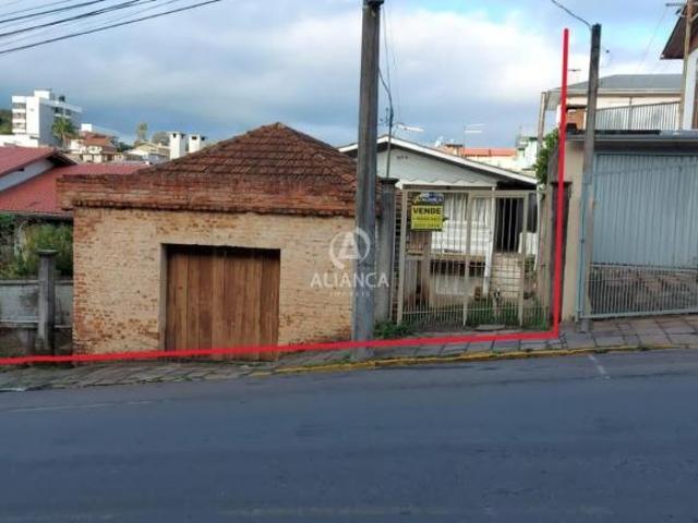 Terreno à venda em Licorsul