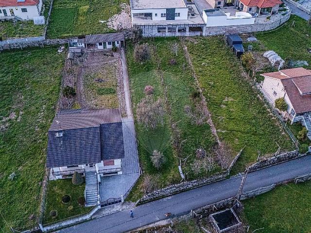 Terreno à venda em Mões, Castro Daire RE/MAX Portugal