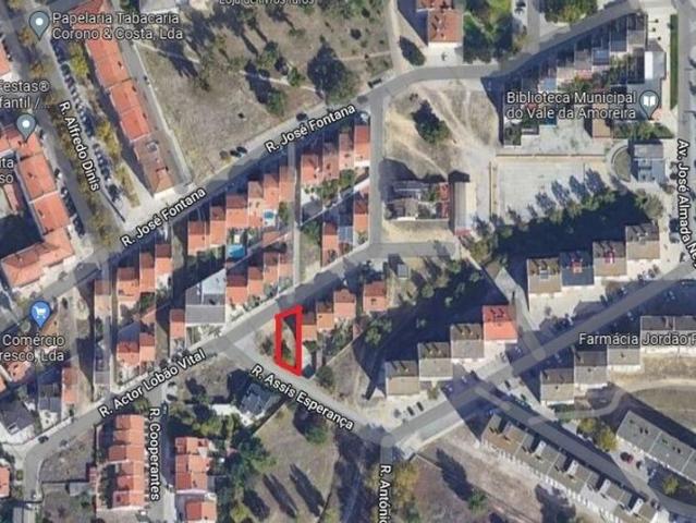 Terreno à venda em Moita