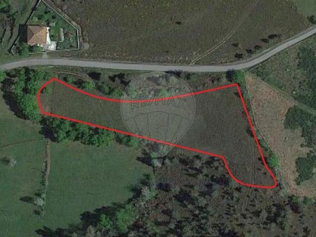 Terreno à venda em Montalegre