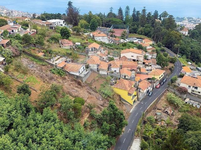 Terreno à venda em Monte, Funchal RE/MAX Portugal
