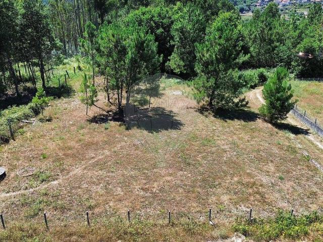 Terreno à venda em Monte Redondo, Arcos de Valdevez RE/MAX Portugal