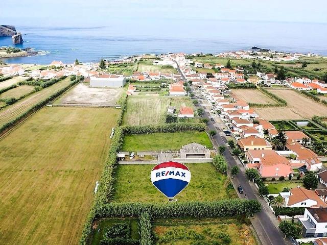 Terreno à venda em Mosteiros, Ponta Delgada RE/MAX Portugal
