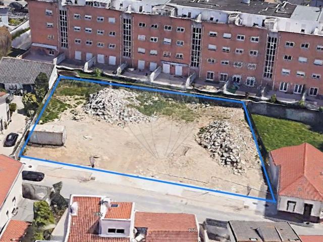 Terreno à venda em Matosinhos