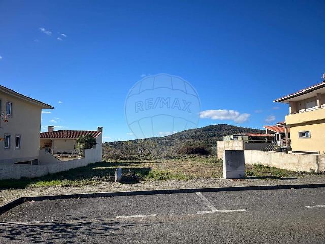 Terreno à venda em Macedo de Cavaleiros, Macedo de Cavaleiros RE/MAX Portugal