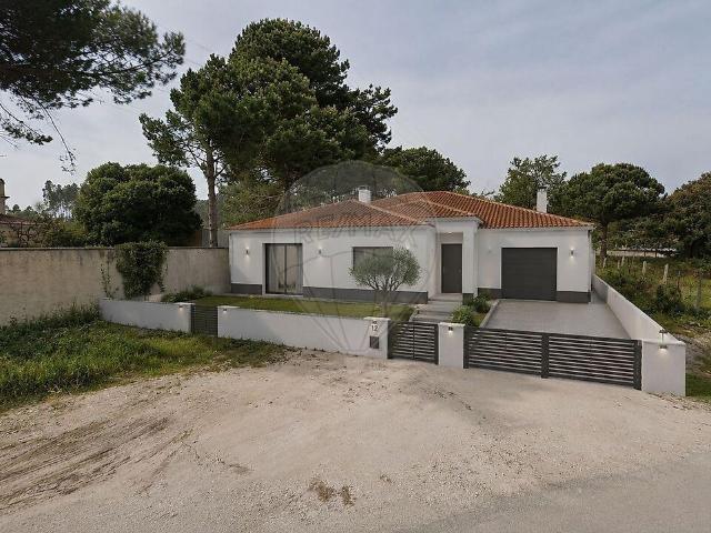 Terreno à venda em Maceira, Leiria RE/MAX Portugal