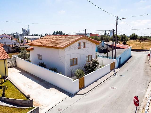 Terreno à venda em Maceira, Leiria RE/MAX Portugal
