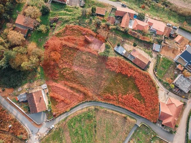 Terreno à venda em Macieira da Lixa e Caramos, Felgueiras RE/MAX Portugal