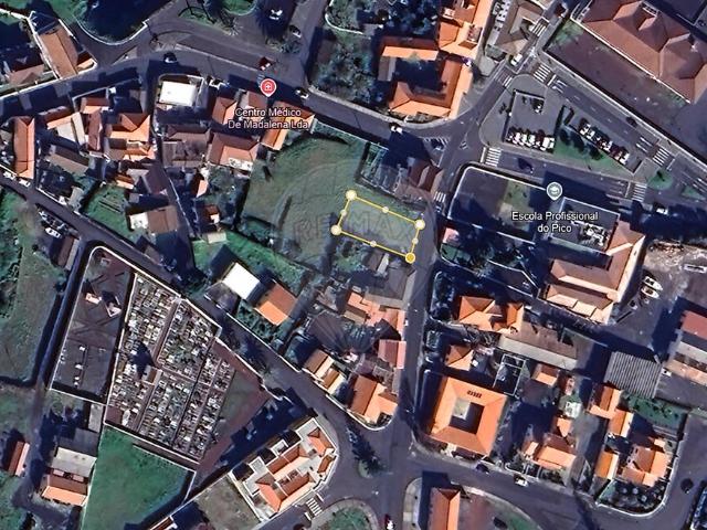 Terreno à venda em Madalena, Madalena RE/MAX Portugal
