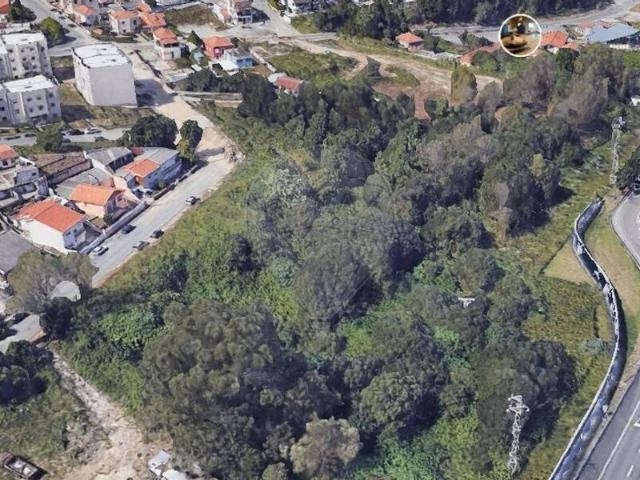 Terreno à venda em Mafamude e Vilar do Paraíso