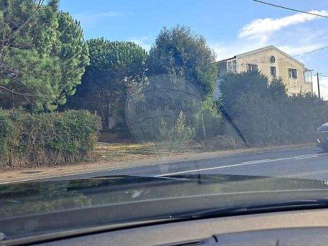 Terreno à venda em Mafra, Mafra RE/MAX Portugal